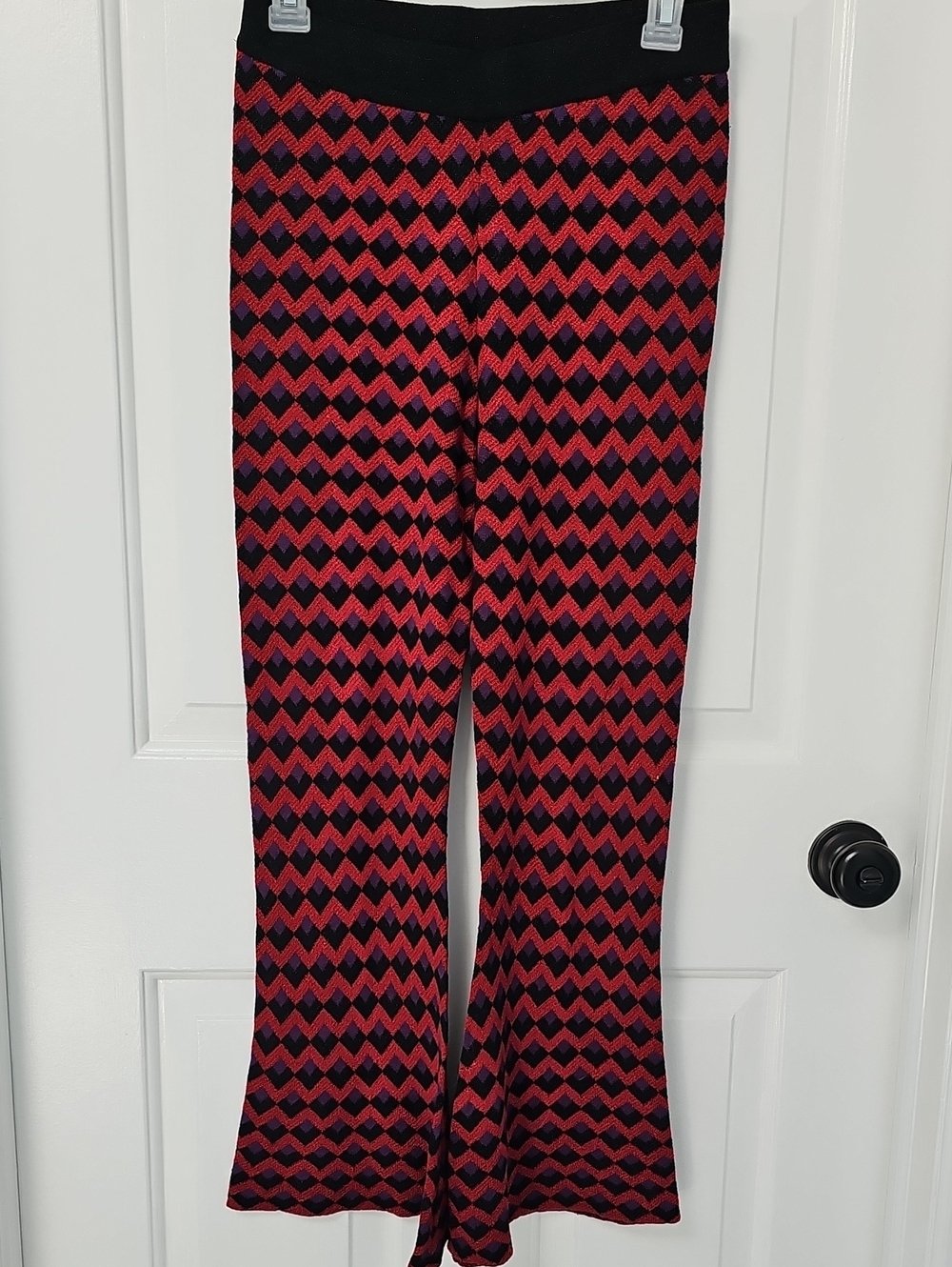 Zara Knit Black and Red Chevron Knit Pants